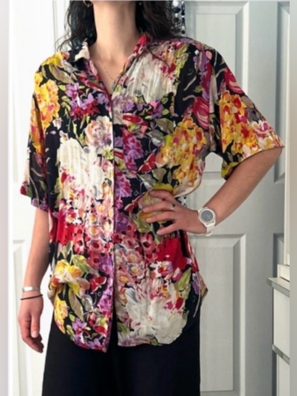 Blouse bold multicolored flower print / long, tucked  or cropped / cotton mix